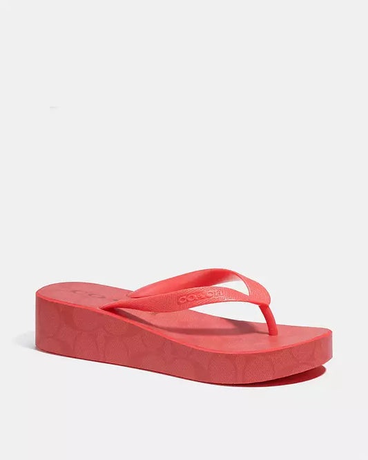 Coach Outlet / Lynn Flip Flop