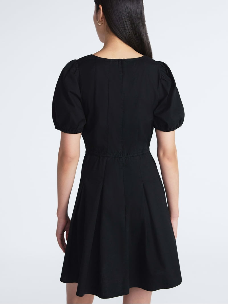 Scoop Black Dress