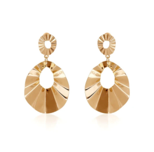 Gold Medium (Round) Earrings