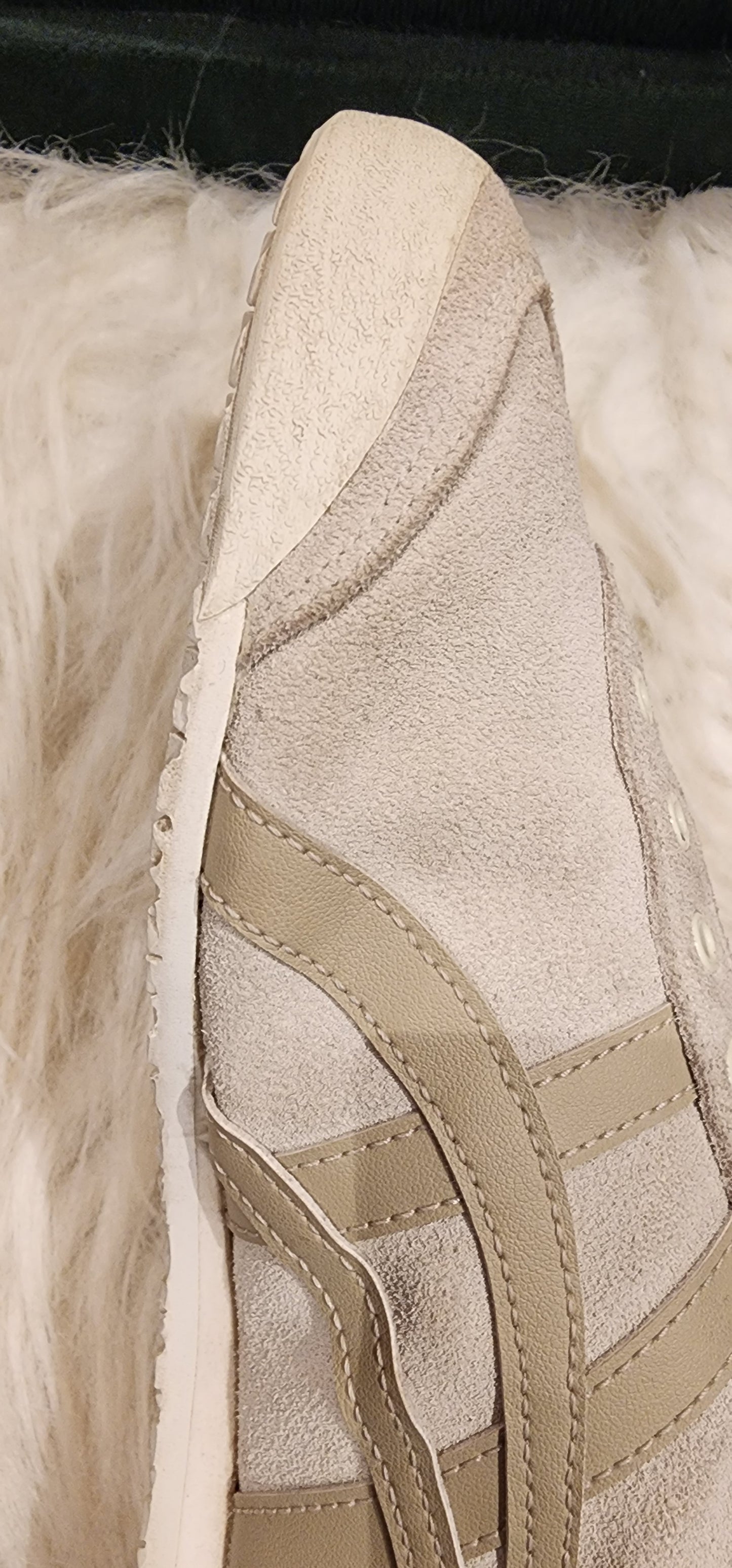 Onitsuka suede Slip ons