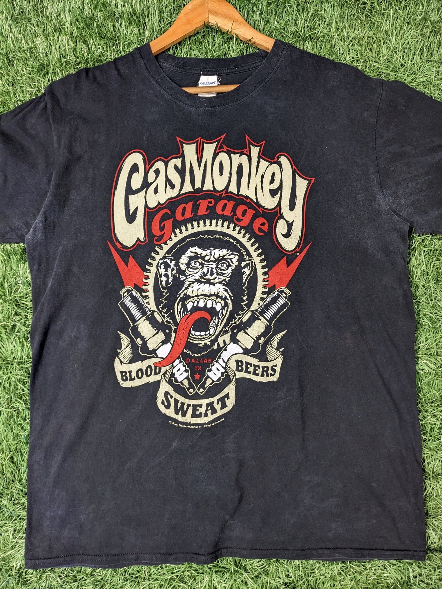 Gildan Gas Monkey Garage   Vintage Tee