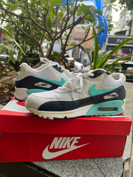 Nike Air Max 90 "Aurora" Sneakers