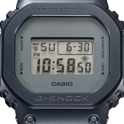 Casio Metal Covered
Midnight Fog Series
GM-5600MF-2