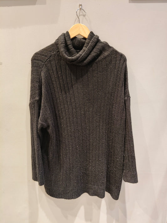 H&M Black Sweater