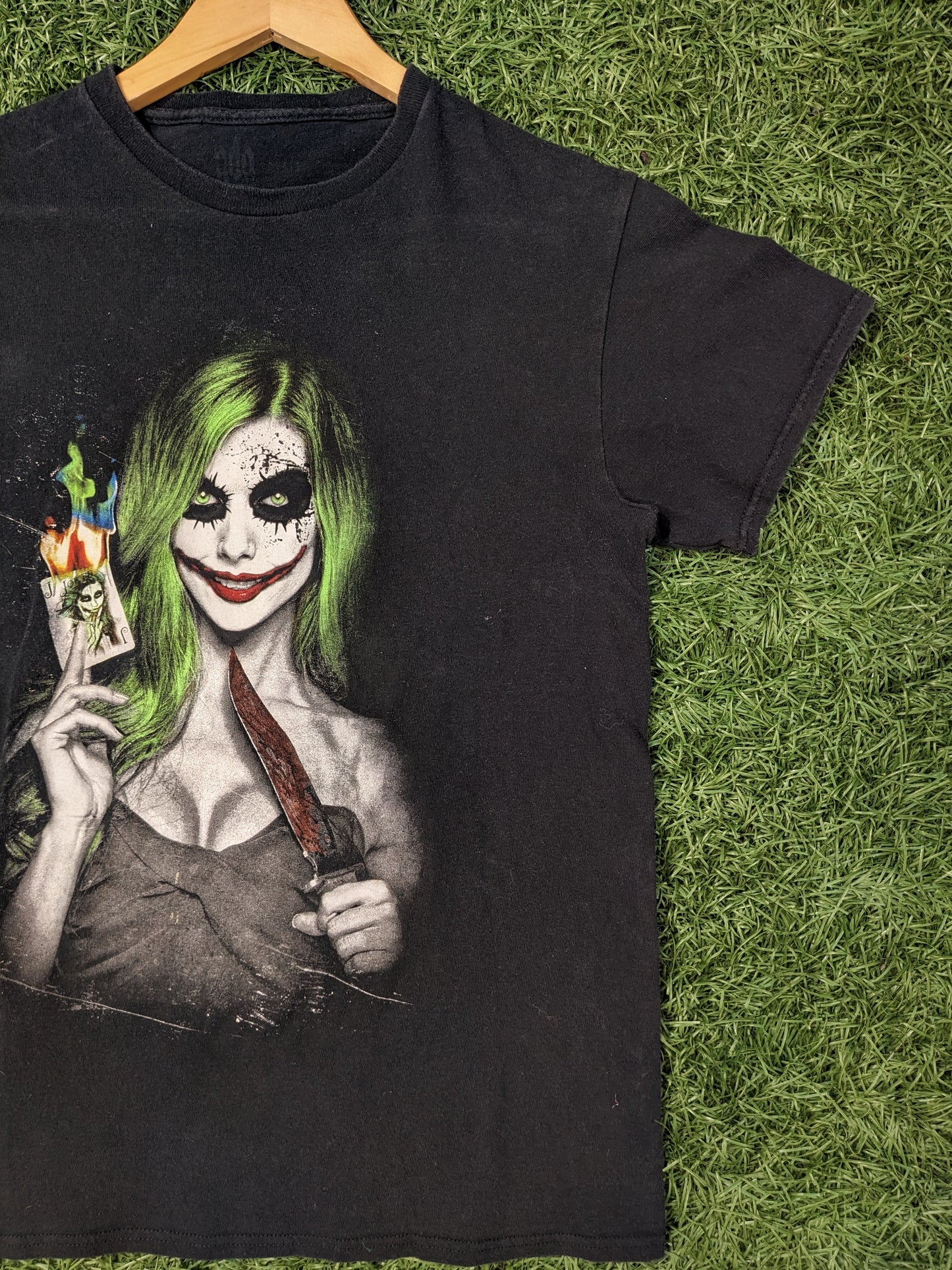 Lady Joker Vintage Tee