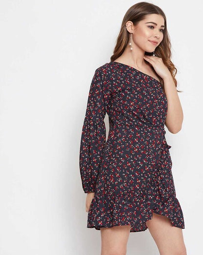 Berrylush
Floral Print Fit & Flare Dress