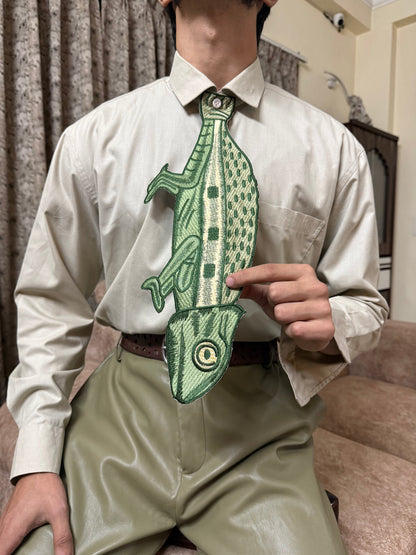 Embroidery Gecko Tie