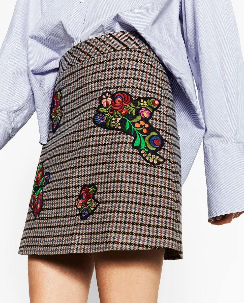 Zara Brown Floral Embroidered Checked Mini Skirt