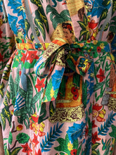 Load image into Gallery viewer, Pink Frida Kahlo Robe
