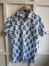 Load image into Gallery viewer, Blue Tulip block print shirt
