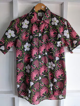 Load image into Gallery viewer, Black Palm Block Print Shirt
