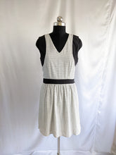 Load image into Gallery viewer, Vero Moda Black &amp; White Checked Dress
