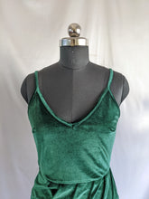 Load image into Gallery viewer, Shein Dark Green Velvet Dress
