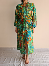 Load image into Gallery viewer, Mint Green Frida Kahlo Robe

