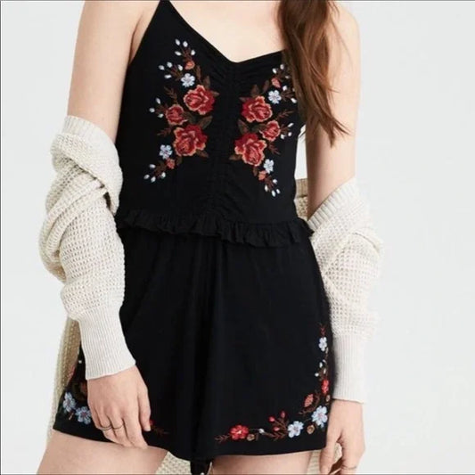 American Eagle Outfitters  Boho Floral Embroidered Romper